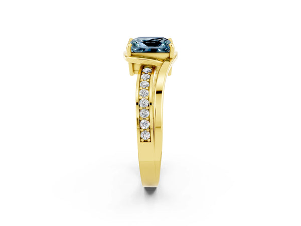 Yellow gold Princess Cut Aquamarine Solitaire Ring with Split Shank and Prong Setting
