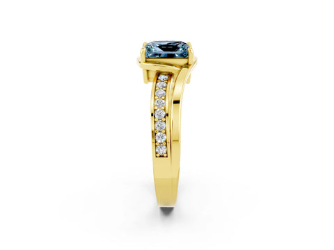 Yellow gold Princess Cut Aquamarine Solitaire Ring with Split Shank and Prong Setting_2