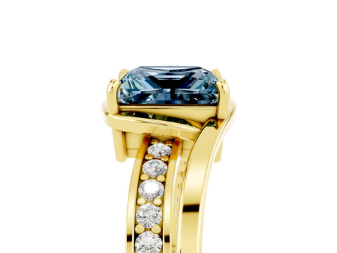 Yellow gold Princess Cut Aquamarine Solitaire Ring with Split Shank and Prong Setting_5