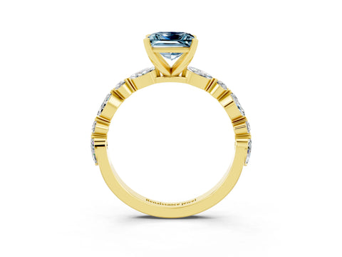 Yellow gold Princess Cut Aquamarine Solitaire with Side Stones on a Pavé Band and Four-Prong Setting_3