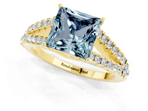 Yellow gold Princess Cut Aquamarine Split Shank Pavé Engagement Ring with Four-Prong Setting_13