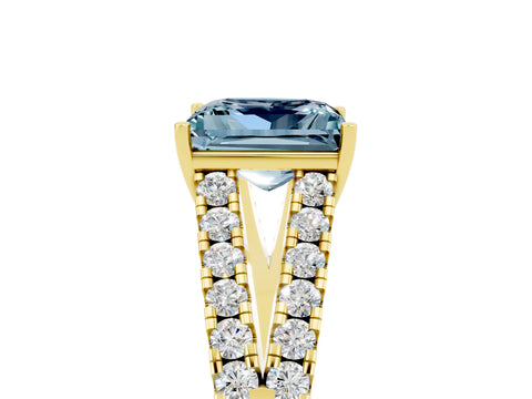 Yellow gold Princess Cut Aquamarine Split Shank Pavé Engagement Ring with Four-Prong Setting_17