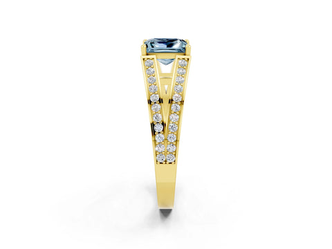 Yellow gold Princess Cut Aquamarine Split Shank Ring with Pavé Band and Four-Prong Setting_2