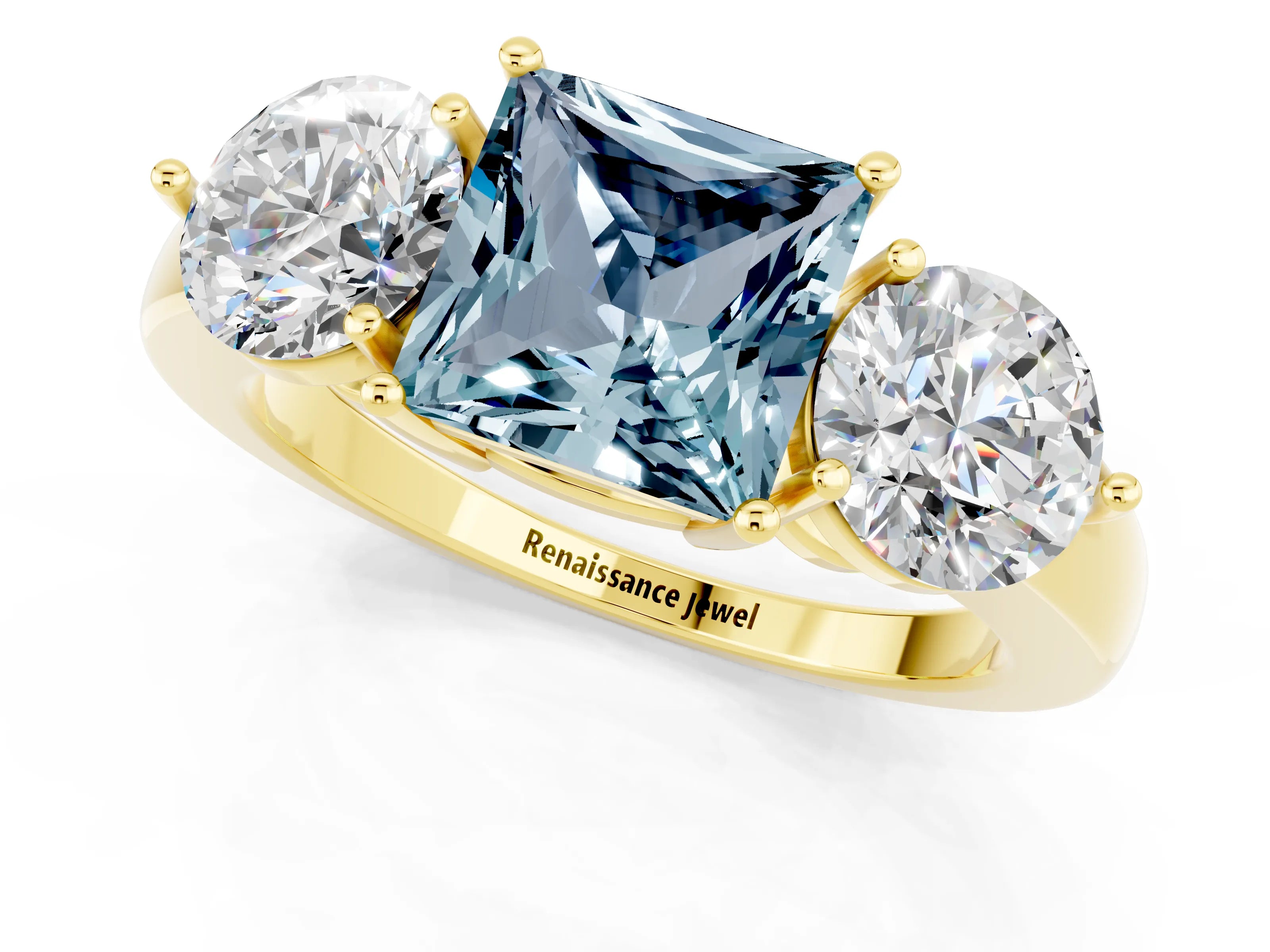 Yellow gold Princess Cut Aquamarine Three-Stone Ring with Prong Setting and Classic Band_1
