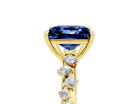 Yellow gold Princess Cut Blue Sapphire Cluster Side Stone Solitaire Ring with Prong Setting_29