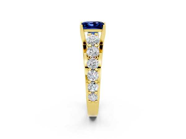 Yellow gold Princess Cut Blue Sapphire Engagement Ring with Pavé Band and Four-Prong Setting