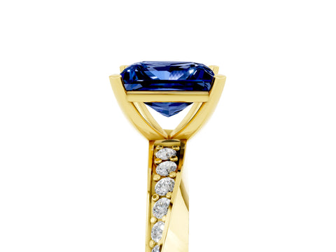 Yellow gold Princess Cut Blue Sapphire Engagement Ring with Side Stone Accents and Four-Prong Setting_44