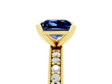 Yellow gold Princess Cut Blue Sapphire Milgrain Pavé Engagement Ring with Four-Prong Setting_17