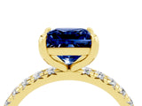 Yellow gold Princess Cut Blue Sapphire Pavé Solitaire Ring with Round Band and Prong Setting_28