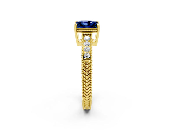Yellow gold Princess Cut Blue Sapphire Ring with Milgrain Pavé Band and Four-Prong Setting