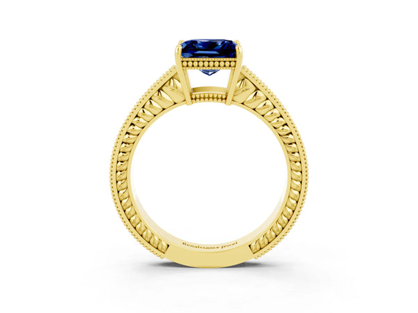Yellow gold Princess Cut Blue Sapphire Ring with Milgrain Pavé Band and Four-Prong Setting