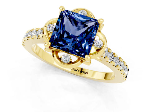 Yellow gold Princess Cut Blue Sapphire Ring with Pavé Band and Floral Prong Setting_1