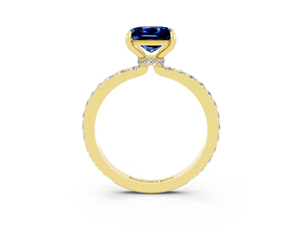 Yellow gold Princess Cut Blue Sapphire Pavé Engagement Ring with Round  Accents and Prong Setting