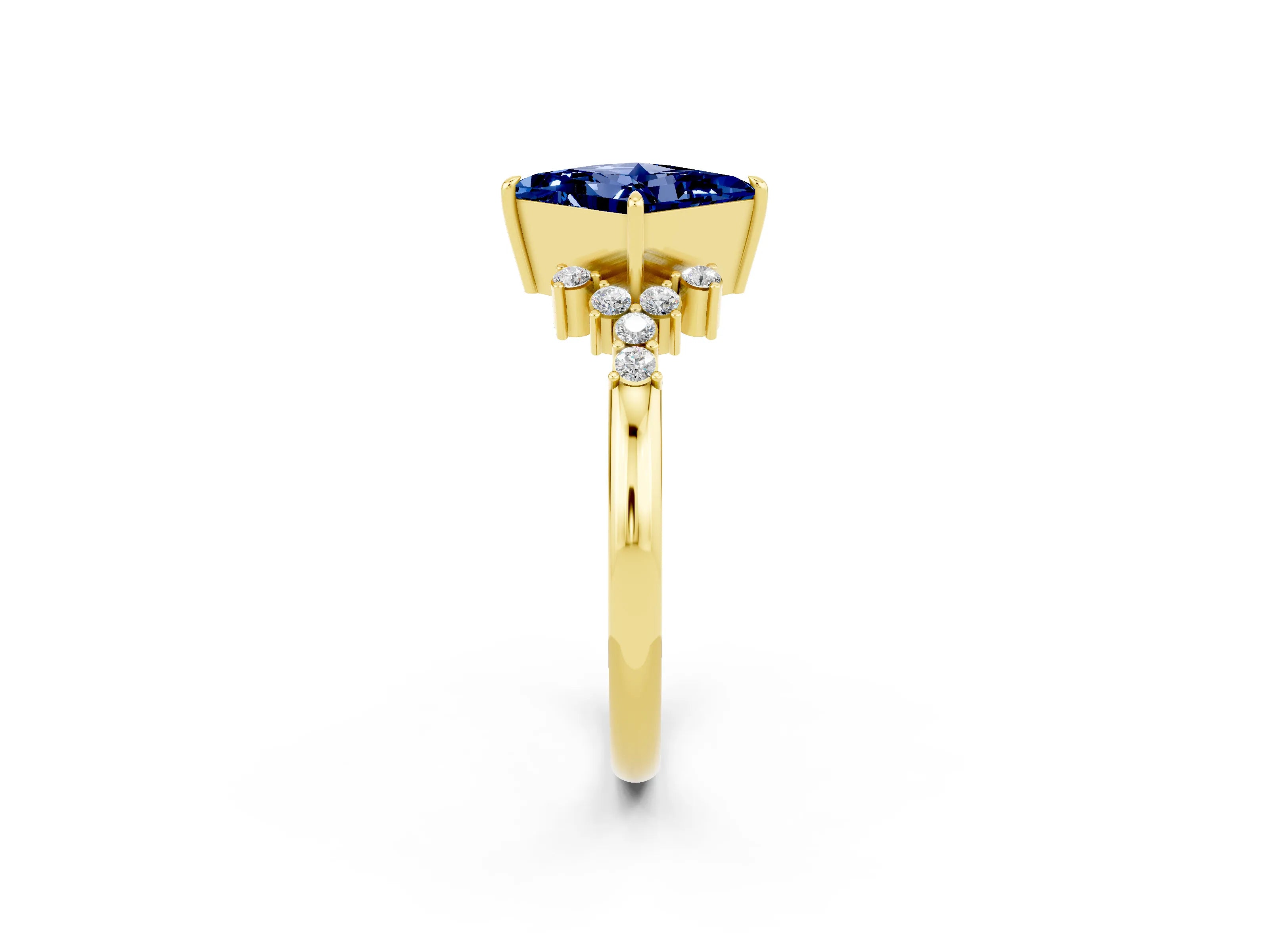Yellow gold Princess Cut Blue Sapphire Ring with Side Stones and Four-Prong Setting_38