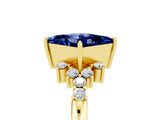 Yellow gold Princess Cut Blue Sapphire Ring with Side Stones and Four-Prong Setting_41
