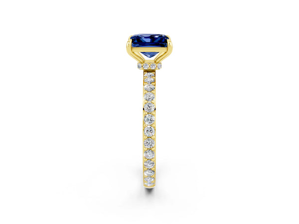 Yellow gold Princess Cut Blue Sapphire Solitaire Engagement Ring with Pavé Band and Four-Prong Setting