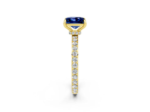 Yellow gold Princess Cut Blue Sapphire Solitaire Engagement Ring with Pavé Band and Four-Prong Setting_2