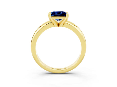 Yellow gold Princess Cut Blue Sapphire Solitaire Engagement Ring with Round Band and Four-Prong Setting_3