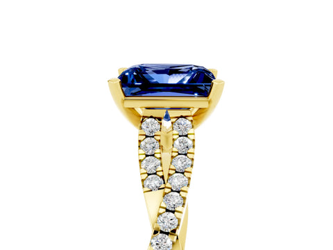 Yellow gold Princess Cut Blue Sapphire Solitaire Engagement Ring with Twisted Pavé Band and Four-Prong Setting_17