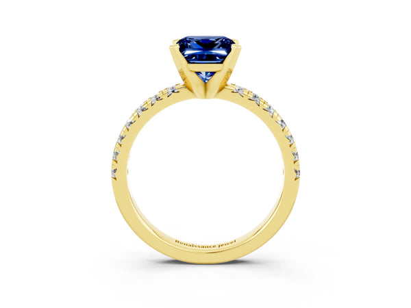 Yellow gold Princess Cut Blue Sapphire Solitaire Pavé Engagement Ring with Round Band and Prong Setting