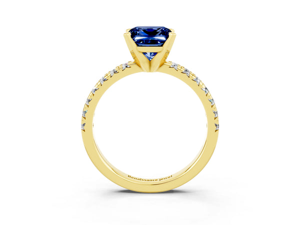 Yellow gold Princess Cut Blue Sapphire Solitaire Pavé Engagement Ring with Round Band and Prong Setting