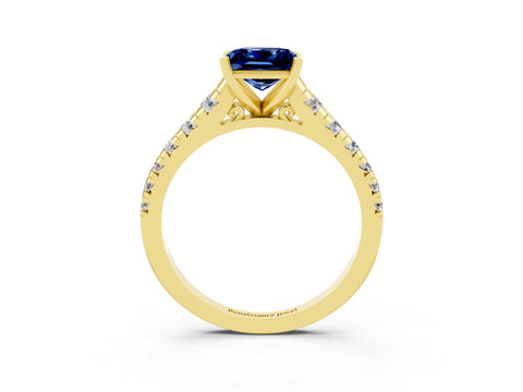 Yellow gold Princess Cut Blue Sapphire Solitaire Ring with Cathedral Setting and Pavé Band_3
