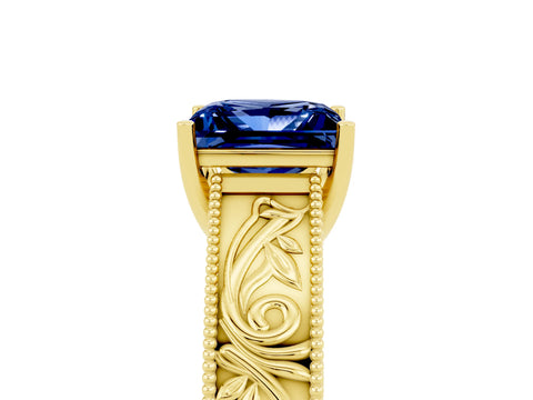 Yellow gold Princess Cut Blue Sapphire Solitaire Ring with Engraved Band and Four-Prong Setting_5