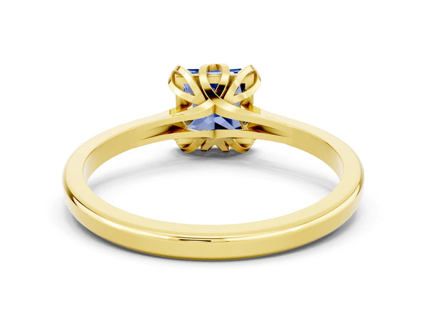 Yellow gold Princess Cut Blue Sapphire Solitaire Ring with Flower Prong Setting and Classic Band