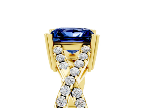Yellow gold Princess Cut Blue Sapphire Solitaire Ring with Four-Prong Setting and Twisted Pavé Band_5