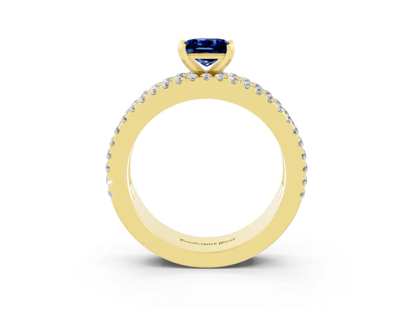 Yellow gold Princess Cut Blue Sapphire Solitaire Ring with Pavé and Channel Set Band