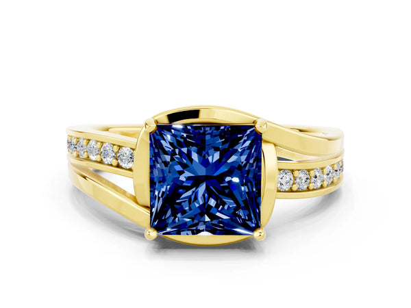 Yellow gold Princess Cut Blue Sapphire Solitaire Ring with Split Shank and Prong Setting