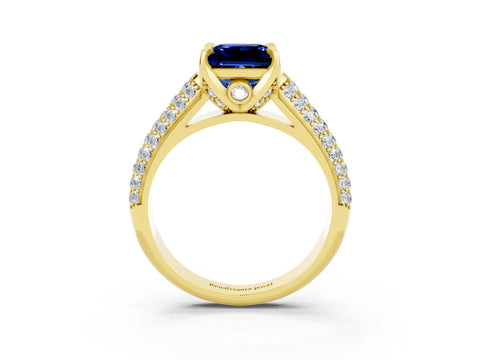 Yellow gold Princess Cut Blue Sapphire Solitaire Ring with Three-Row Pavé Band and Four-Prong Setting_15