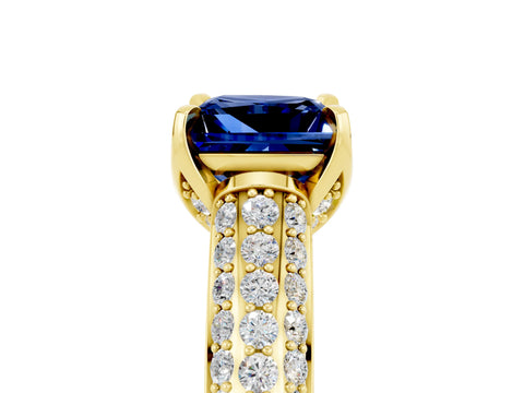 Yellow gold Princess Cut Blue Sapphire Solitaire Ring with Three-Row Pavé Band and Four-Prong Setting_17