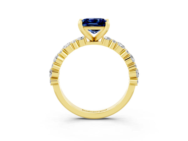 Yellow gold Princess Cut Blue Sapphire Side Stone Solitaire Ring with Round  and Four-Prong Setting