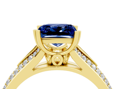 Yellow gold Princess Cut Blue Sapphire Split Shank Engagement Ring with Pavé Band_4