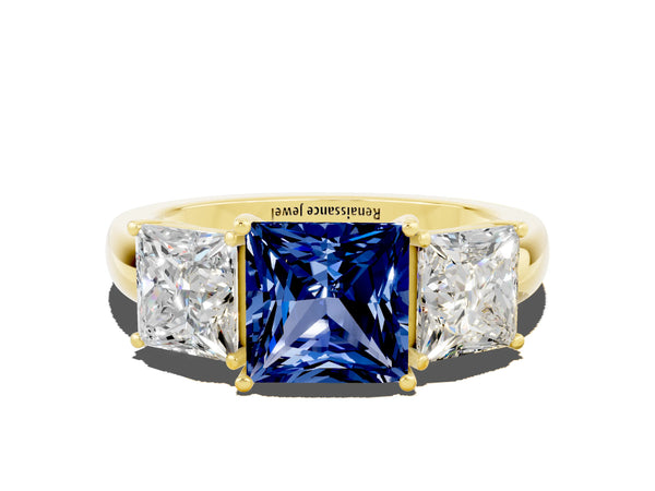 Yellow gold Princess Cut Blue Sapphire Three-Stone Ring with Four-Prong Setting and Classic Band