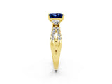 Yellow gold Princess Cut Blue Sapphire Three-Stone Ring with Pavé Split Shank and Four-Prong Setting_2