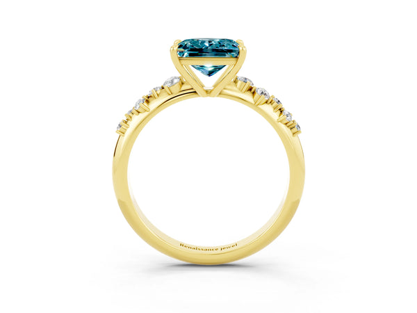 Yellow gold Princess Cut Blue Topaz Cluster Side Stone Solitaire Ring with Prong Setting
