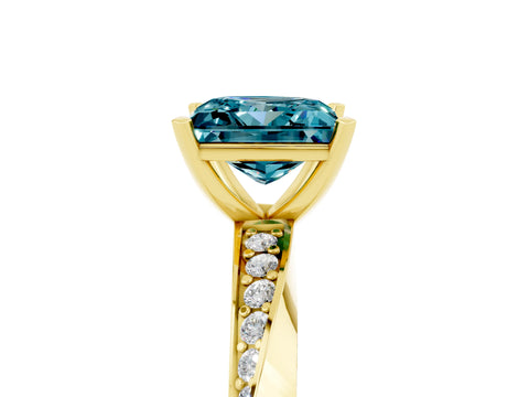 Yellow gold Princess Cut Blue Topaz Engagement Ring with Side Stone Accents and Four-Prong Setting_44