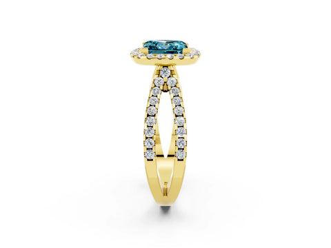 Yellow gold Princess Cut Blue Topaz Halo Ring with Split Shank Pavé Band and Prong Setting_2