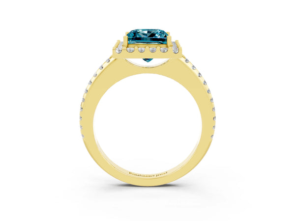 Yellow gold Princess Cut Blue Topaz Pavé Halo Ring with Four-Prong Setting