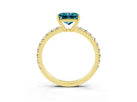 Yellow gold Princess Cut Blue Topaz Pavé Solitaire Engagement Ring with Four-Prong Setting_15