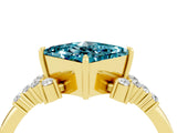 Yellow gold Princess Cut Blue Topaz Ring with Side Stones and Four-Prong Setting_40