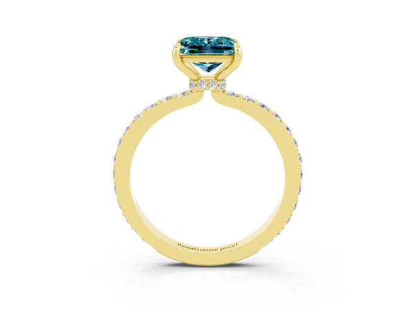 Yellow gold Princess Cut Blue Topaz Solitaire Engagement Ring with Pavé Band and Four-Prong Setting