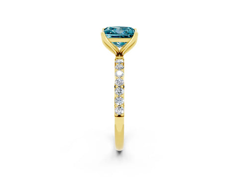 Yellow gold Princess Cut Blue Topaz Solitaire Engagement Ring with Pavé Band and Prong Setting_2