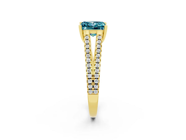 Yellow gold Princess Cut Blue Topaz Solitaire Engagement Ring with Split Shank Pavé Band