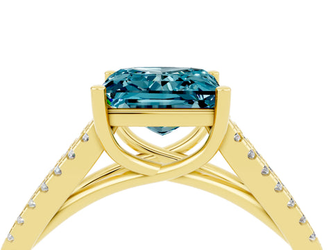 Yellow gold Princess Cut Blue Topaz Solitaire Engagement Ring with Split Shank Pavé Band_4