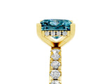 Yellow gold Princess Cut Blue Topaz Solitaire Ring with Pavé Band and Four-Prong Setting_41