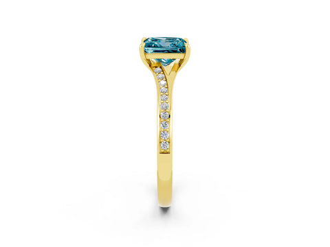 Yellow gold Princess Cut Blue Topaz Solitaire Ring with Pavé Band and Prong Setting_14