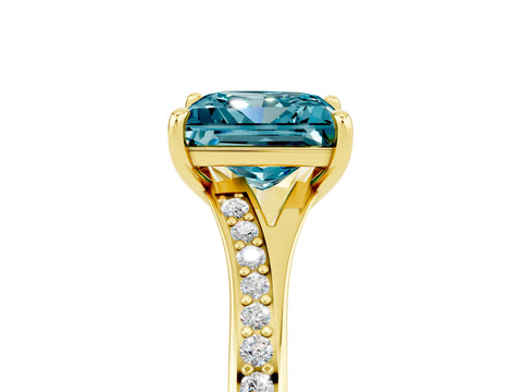 Yellow gold Princess Cut Blue Topaz Solitaire Ring with Pavé Band and Prong Setting_17